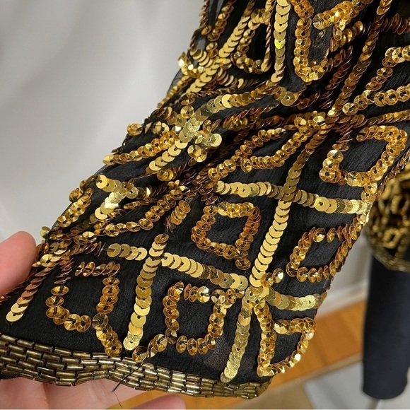 Carina Vintage gold sequin silk top with hook and eye Large - Picture 6 of 7